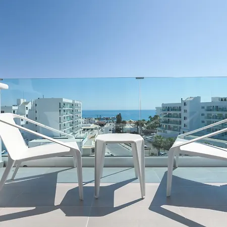 The Blue Ivy Hotel & Suites (Adults Only)-2
