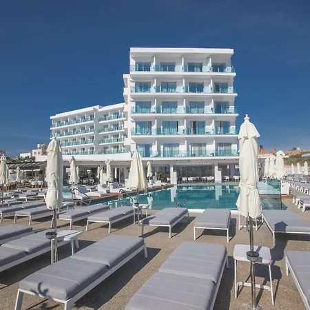 The Blue Ivy Hotel & Suites (Adults Only)-3