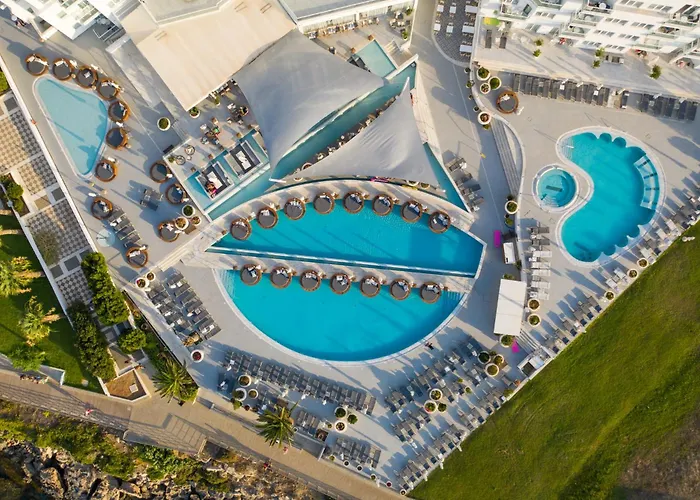 King Jason Protaras - Designed For Adults By Louis Hotels